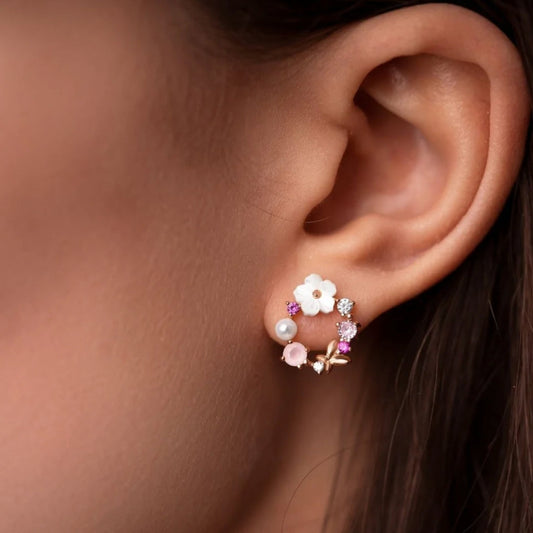 Pendientes Florales Elegantes con Perlas y Circonia en Oro Rosa