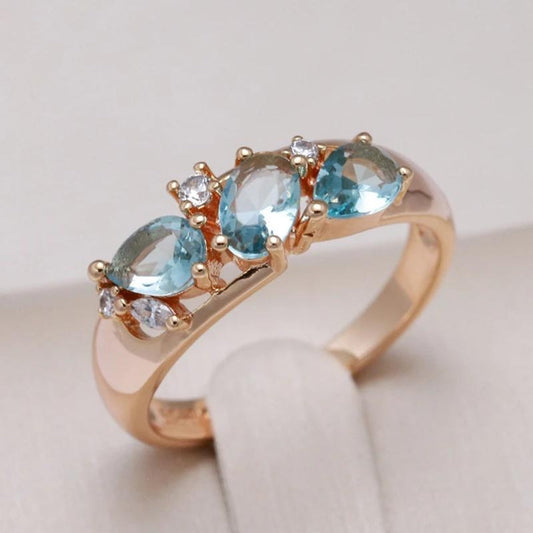 Anillo de Circonia Azul en Oro