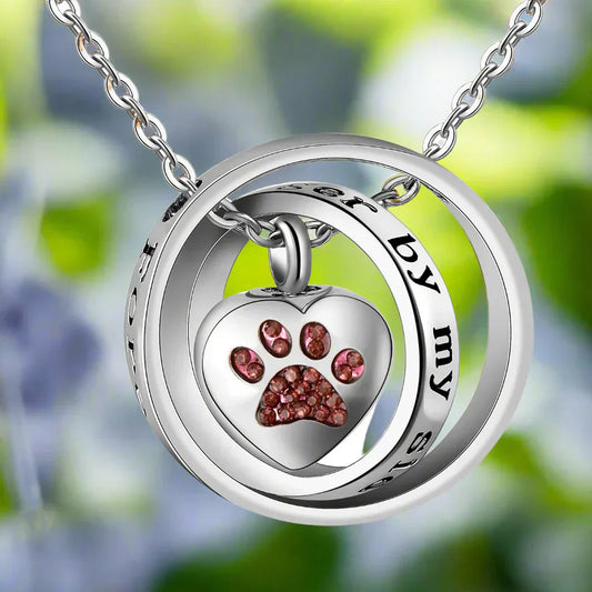 Collar con urna en forma de huella de acero inoxidable