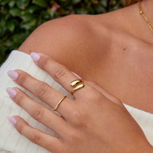 Anillo Sophia Dorado Envuelto
