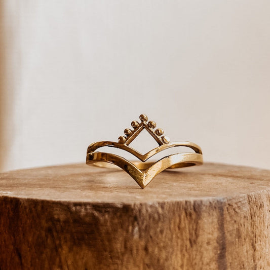 Anillo Dorado Corona Vintage