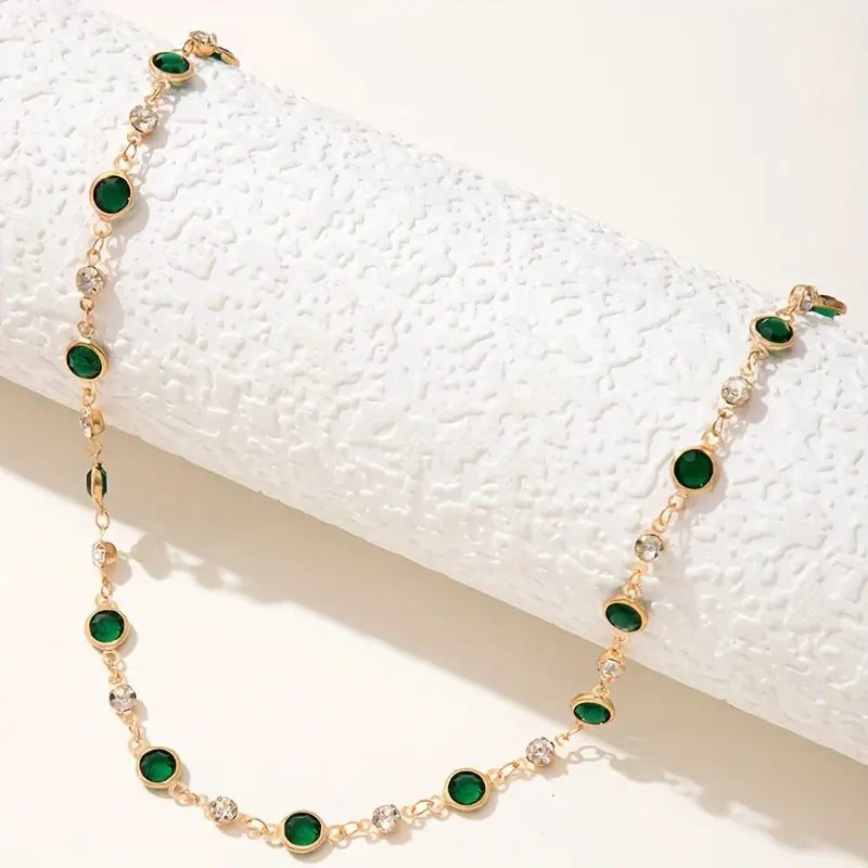Collar con Colgante de Esmeralda