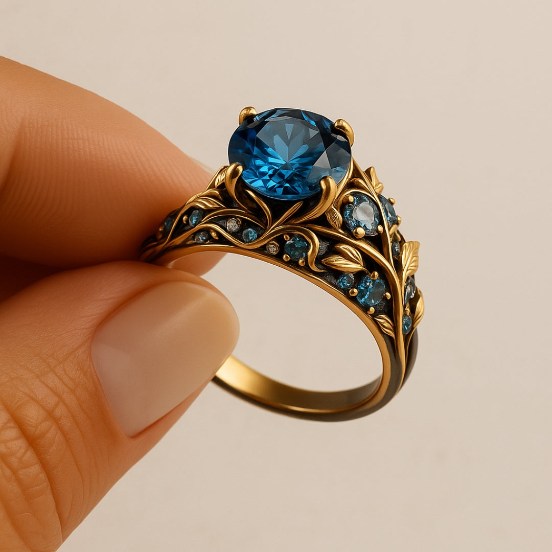 Anillo Exótico de Flor con Cristal Azul