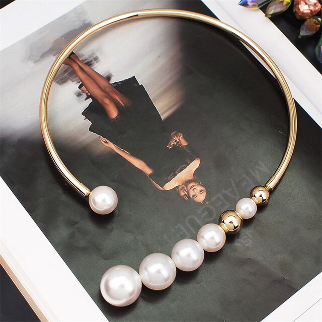 Collar de Perlas Grandes en Oro y Plata