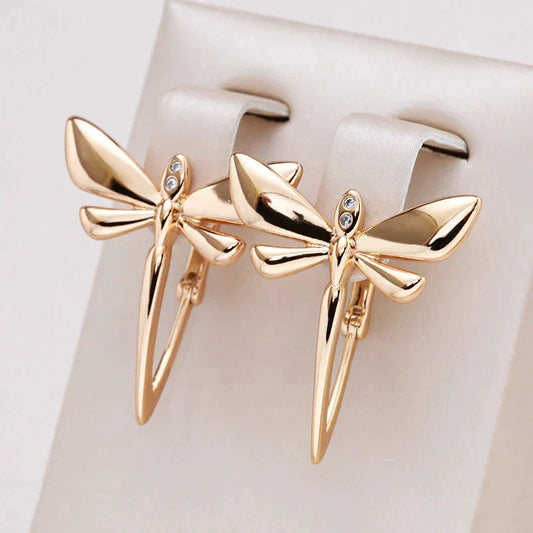 Pendientes Elegantes de Libélula en Oro