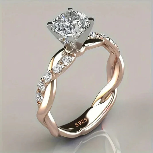 Anillo Trenzado de Rosa con Cristal Brillante