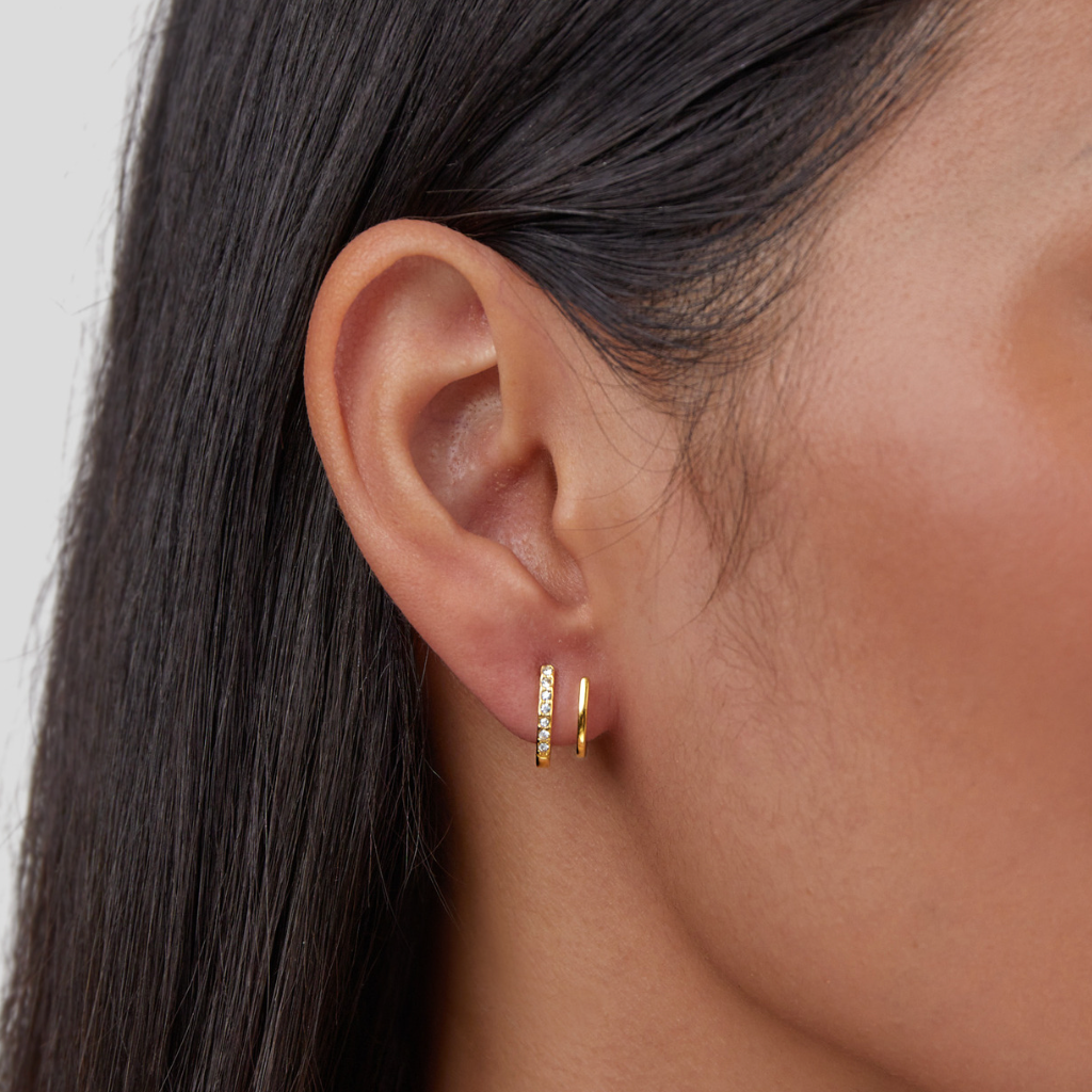 Aros Garra de Oro 18K y Cristal