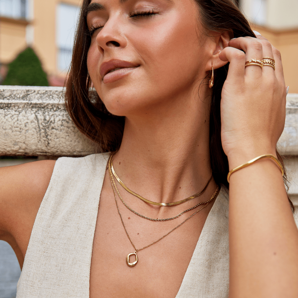 Collar Alexandra en Capas