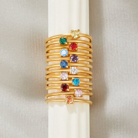 Anillos de Oro 18K con Piedra de Nacimiento