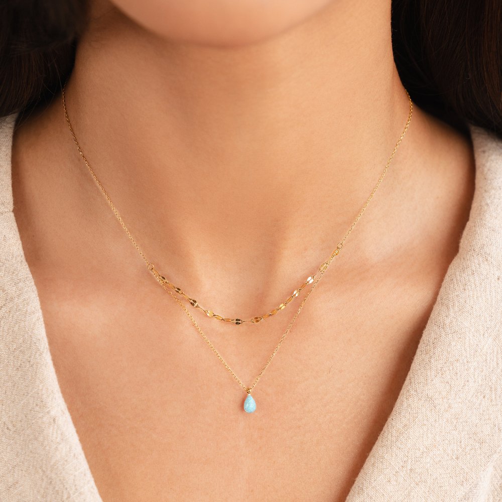 Collar en Capas con Gota de Ópalo Azul