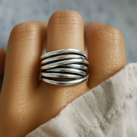Anillo Ajustable de Plata Esterlina 925 con Capas