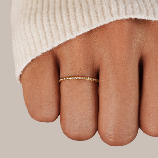 Anillo Eternidad de Cristal 18K