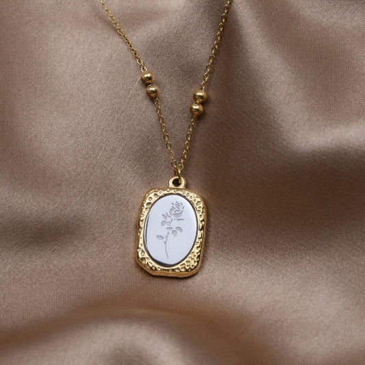 Collar Fragile Love con Rosa