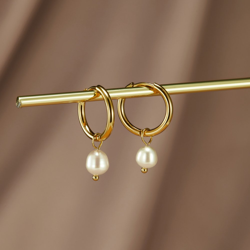 Aros Bella con Perla de Agua Dulce