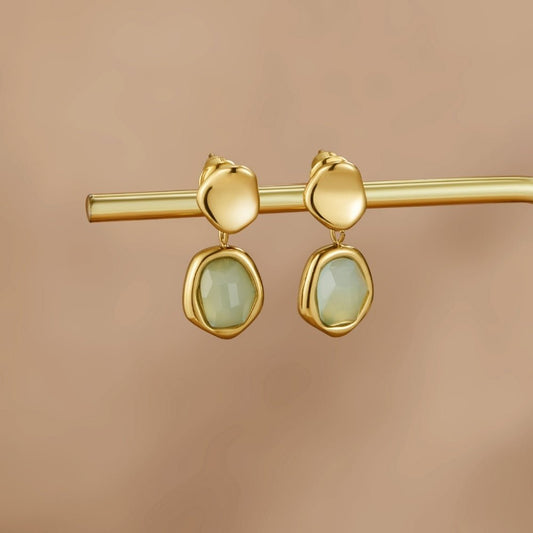 Aros Dorados con Colgante de Aguamarina