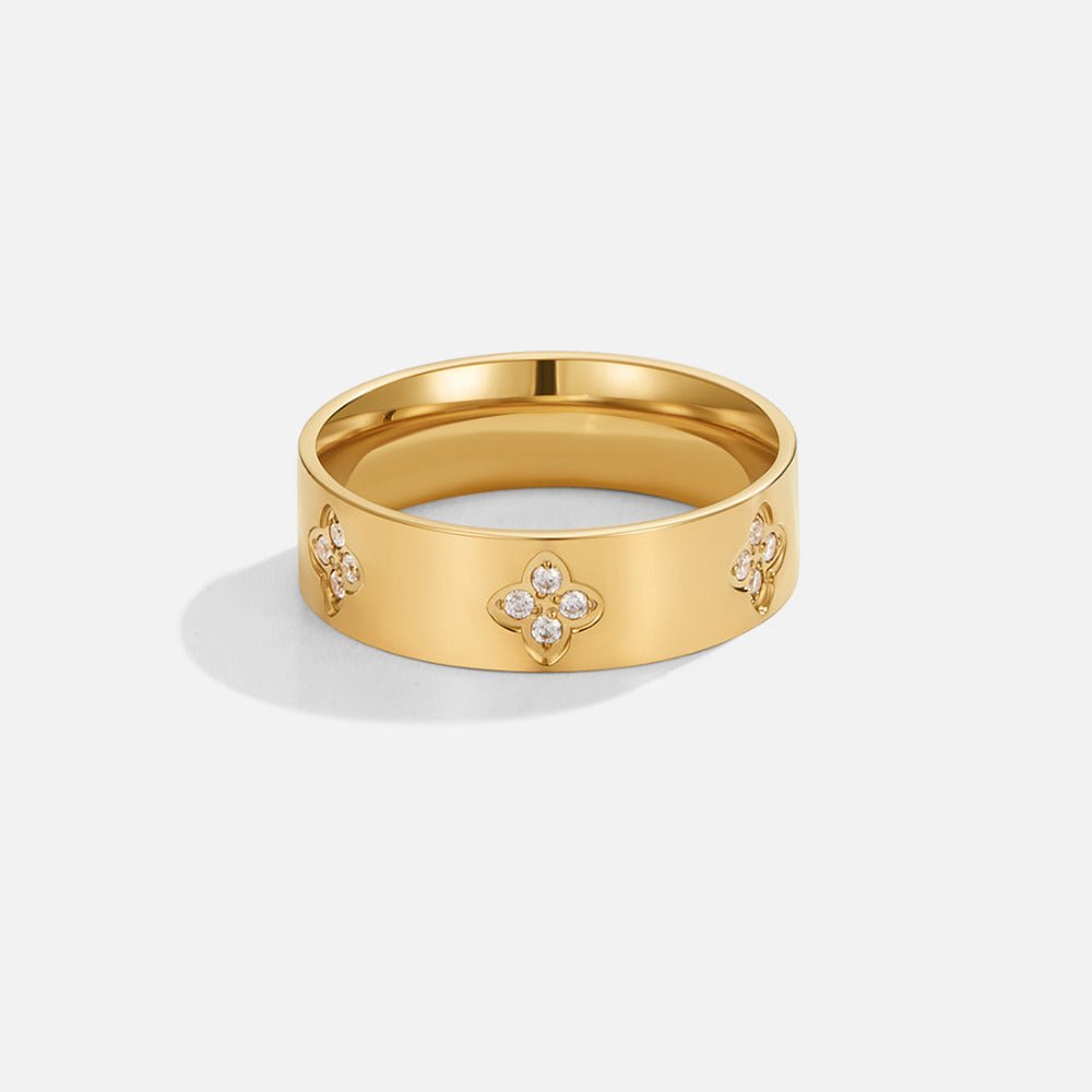 Anillo Banda de Trébol con Oro y Cristal