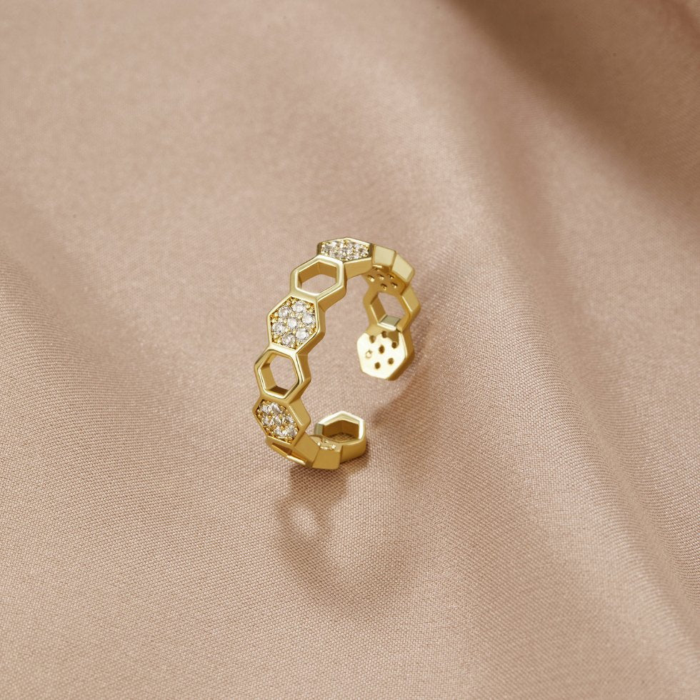 Anillo Panal de Oro y Cristal