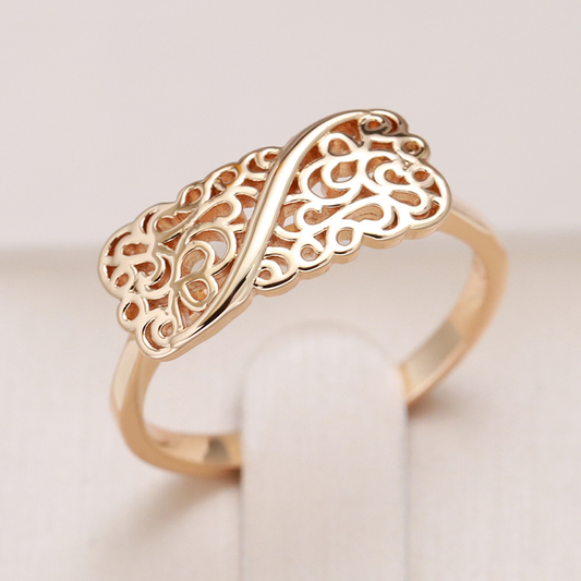 Anillo Hueco Elegante de Hiedra en Oro