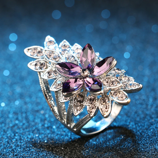 Anillo Elegante con Circonia Multicolor