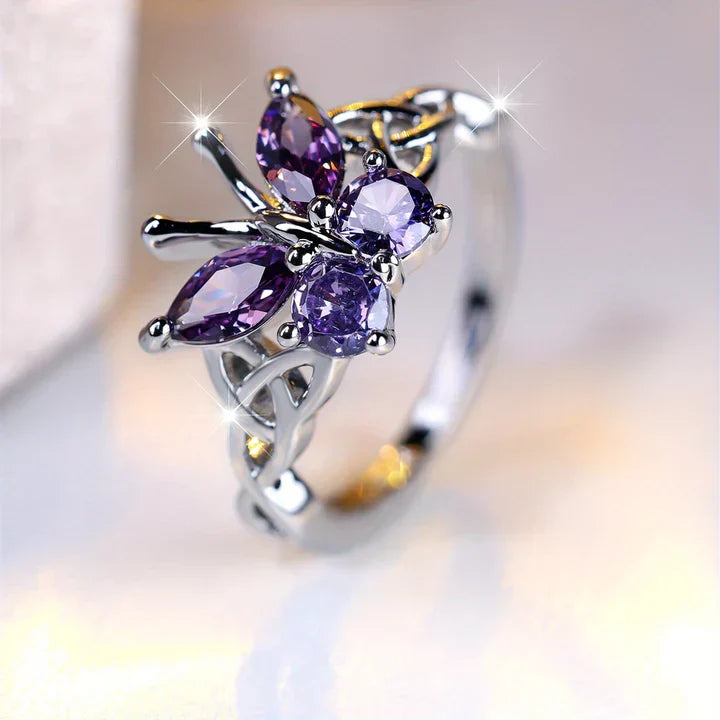 Anillo de Plata con Mariposa Morada