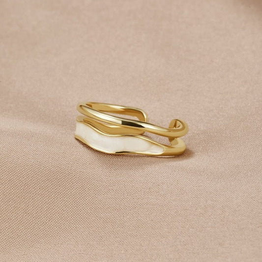 Anillo Dorado de Doble Capa