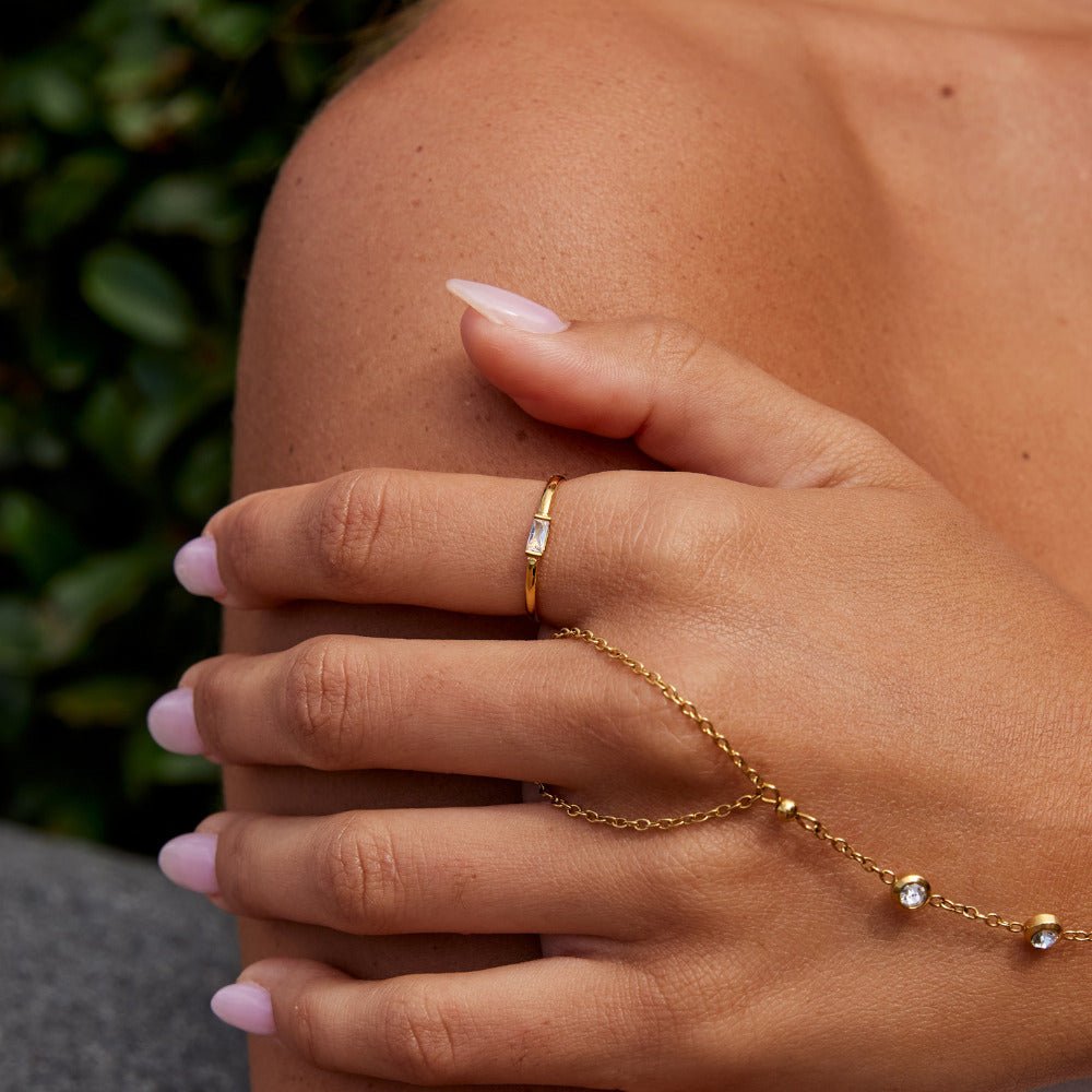 Anillo Leonore con Cristal Baguette
