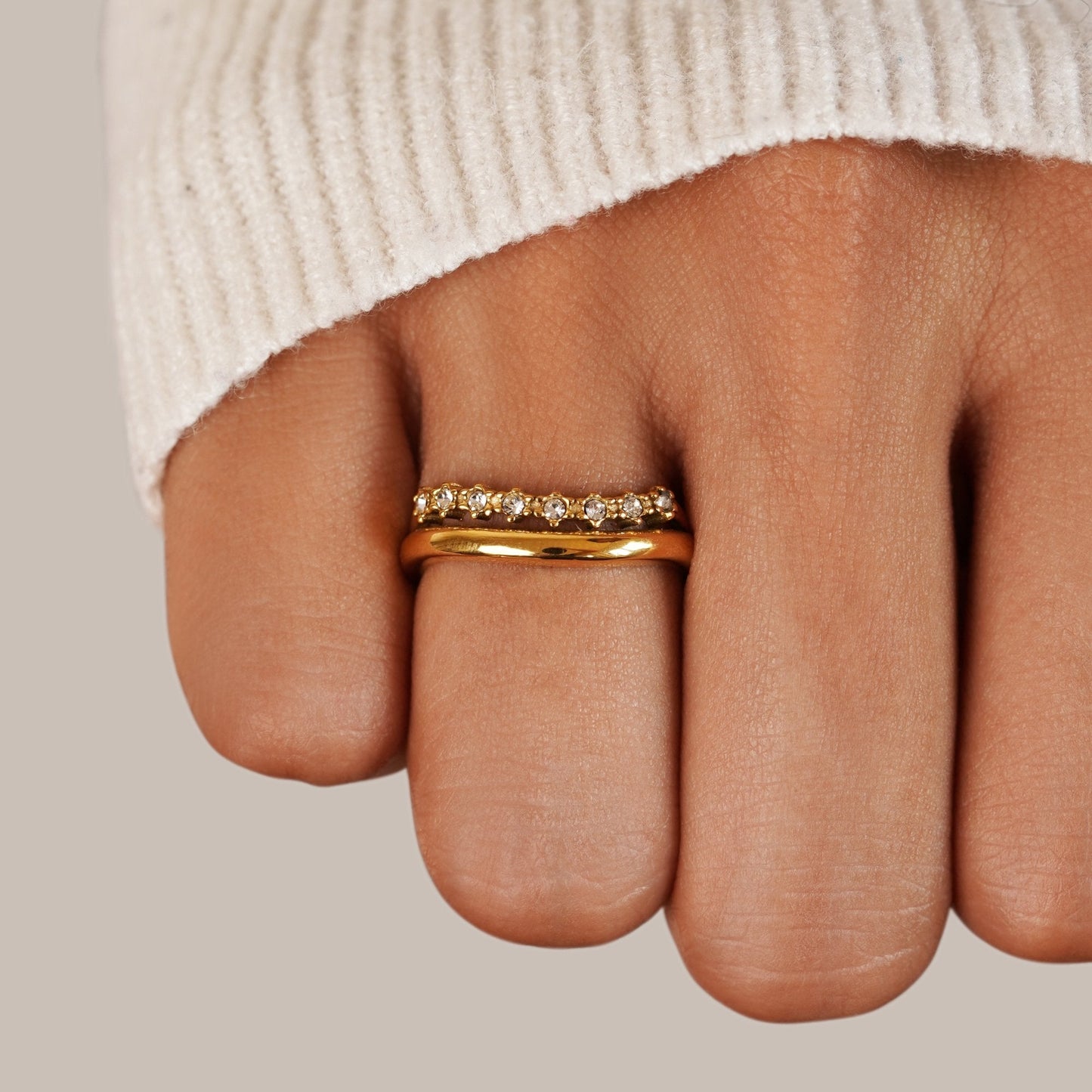 Anillo Linda de Cristal Blanco en Capas