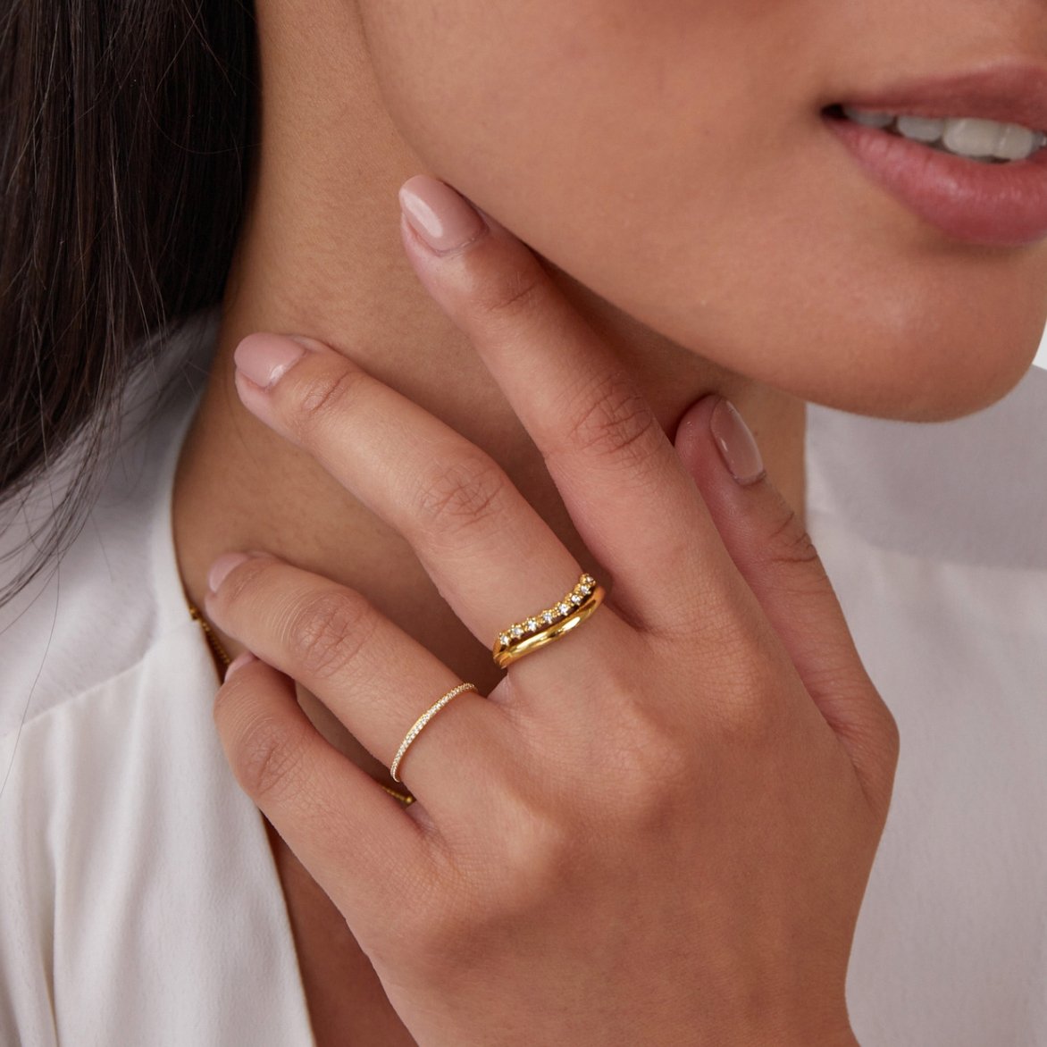 Anillo Linda de Cristal Blanco en Capas