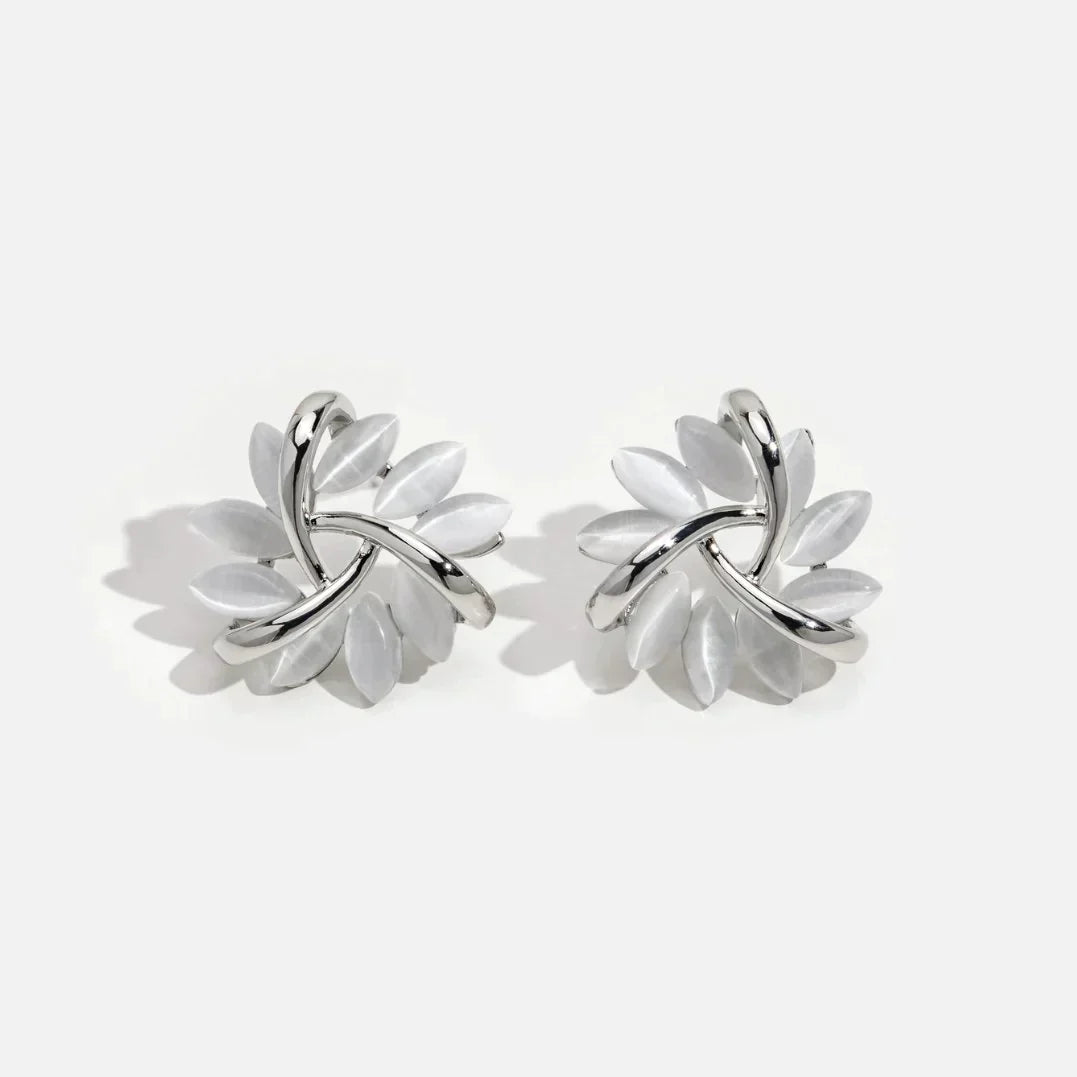Pendientes de Botón Elegantes y Exquisitos de Ópalo en Forma de Pétalo en Círculo, en Oro