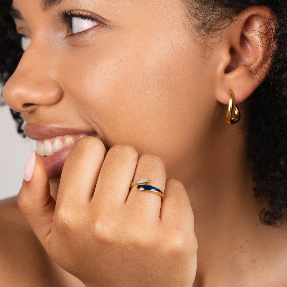 Anillo Safira Azul Envuelto