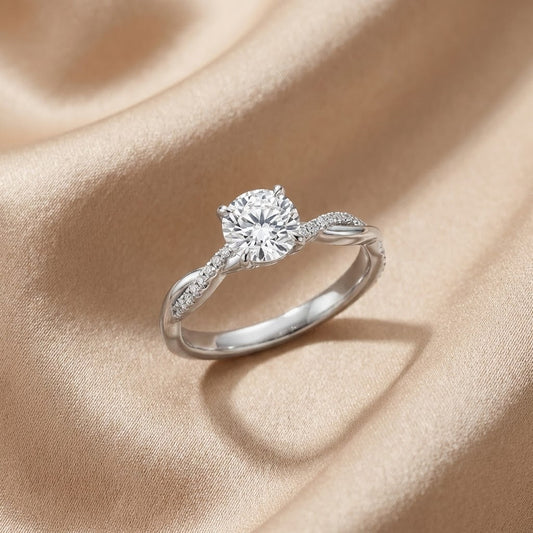 Anillo Isabella | Accesorio Elegante de Oro Ajustable
