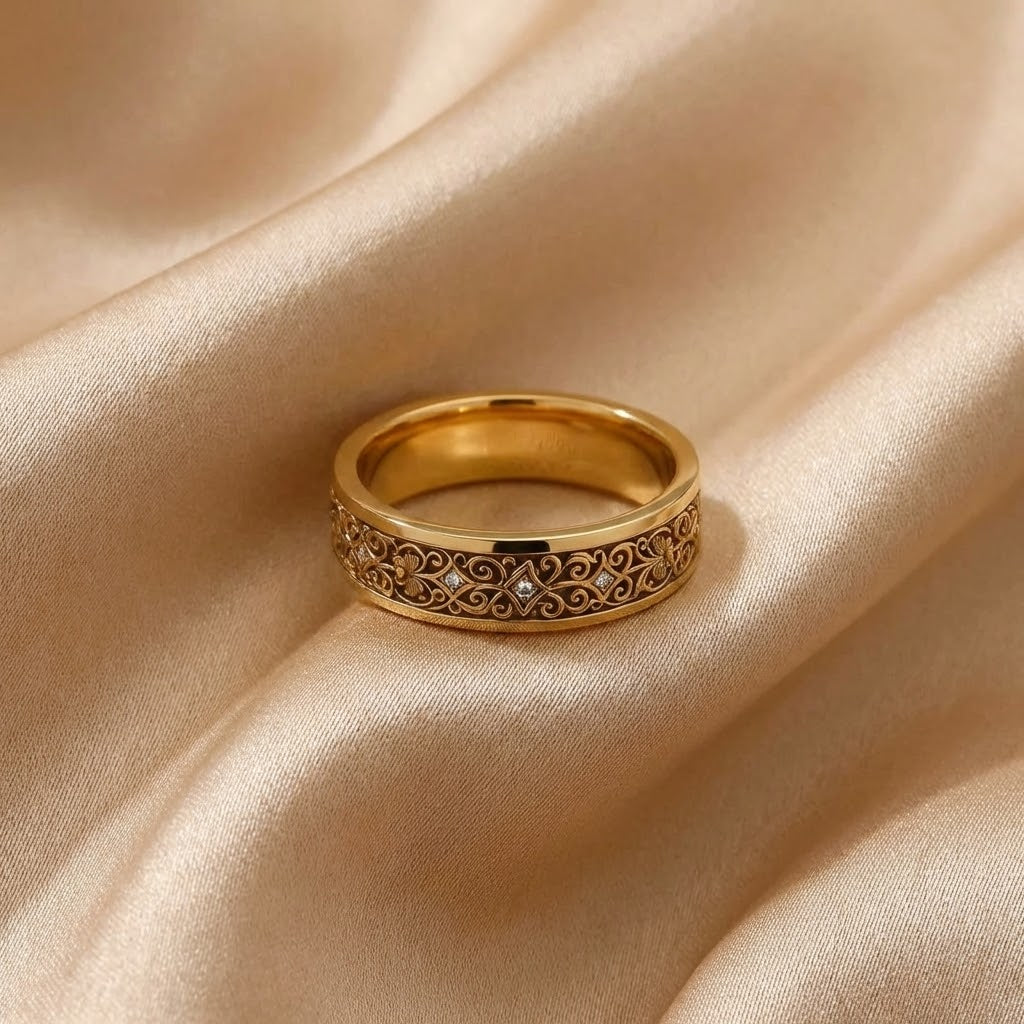 Anillo Exótico de Oro Fino Hueco