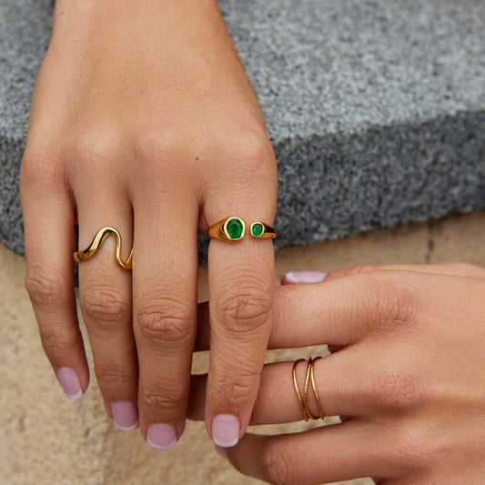 Anillo Vintage Verde Esmeralda Envuelto