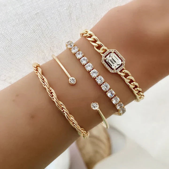 Domitia – SET de pulseras | ORO